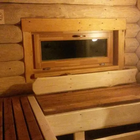 Ezerkalni Casa vacanze Raiskums